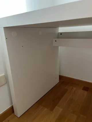 Escritorio IKEA MALM blanco 140x65