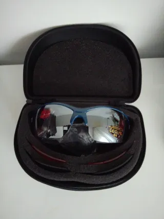 Gafas de esquí con funda