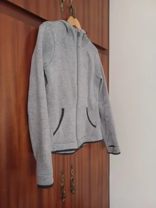 Chaqueta polar mujer gris