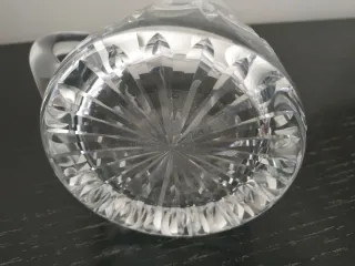 Jarrita de cristal tallado