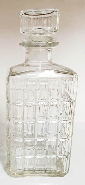 eleganza discreta decanter-  vintage