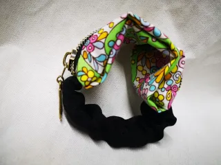 Conjunto Pulsera Monedero y Coletero