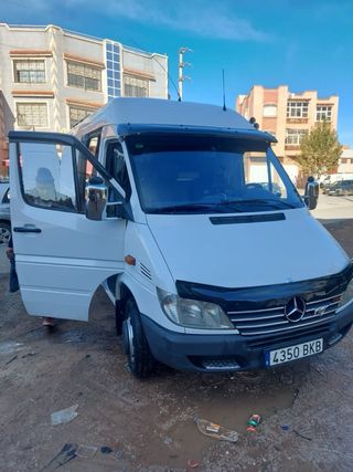 Mercedes Benz Sprinter
