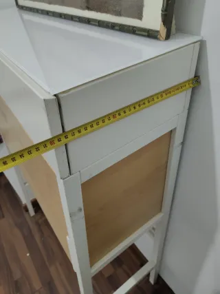 Escritorio plegable blanco y madera