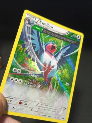 Carta Pokémon Swellow