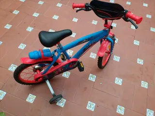 Bicicleta infantil Spiderman