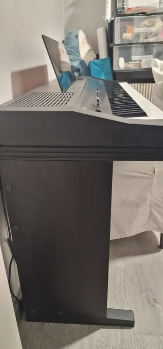 Piano Digital Roland HP2000