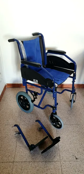 SILLA DE RUEDAS NUEVO A ESTRENAR