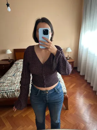 Blusa granate Pull&Bear manga larga