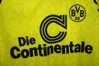 Camiseta BVB DORTMUND Retro Talla M Nike