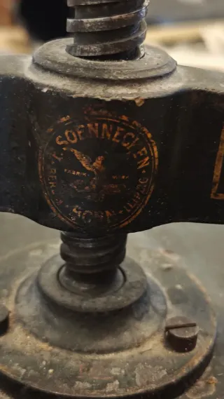Antigua prensa F.Sornnecke