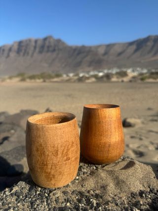Mate de madera artesanal