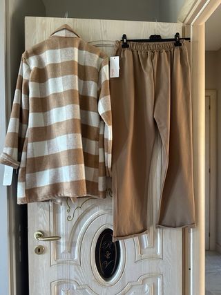 Completo donna beige e marrone