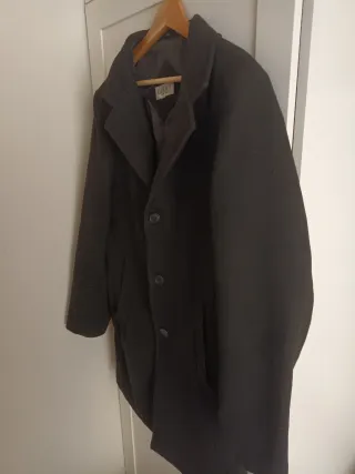 Abrigo Negro Vintage DERKO COLLECTION