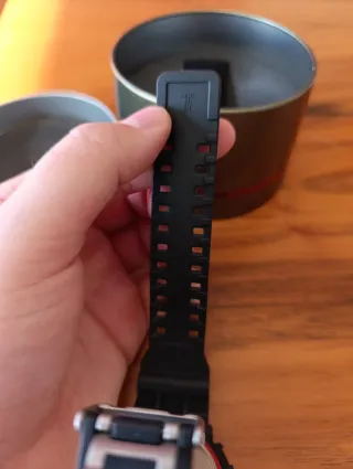 Casio G-Shock GA-100 Reloj