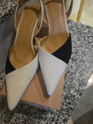 Zapatos de mujer punta fina slingback