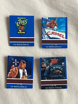 Scatole di fiammiferi Camel