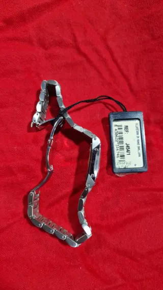 Orologio da donna Jaguar nuovo con cristallo zaffiro