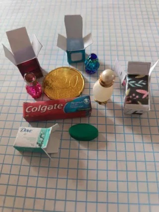 Miniaturas para casa de muñecas