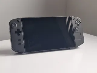 Consola Lenovo Legion Go. Casi nueva con garantía.