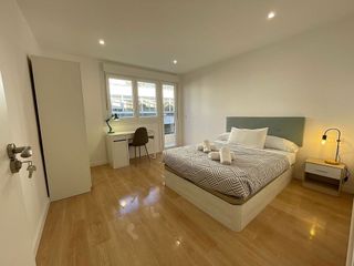 Piso en alquiler en O Berbés - Peniche en Vigo