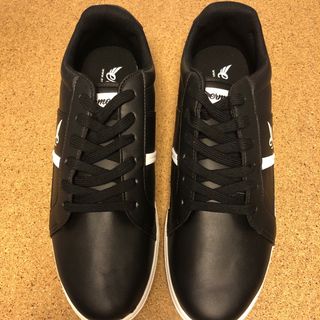 Men’s sneakers size 45