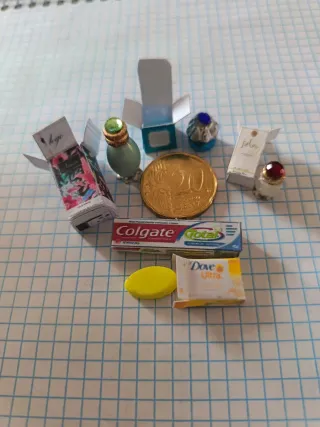 Miniaturas para casa de muñecas