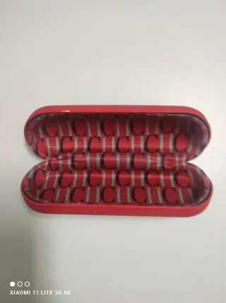 Funda Gafas Carolina Herrera Roja