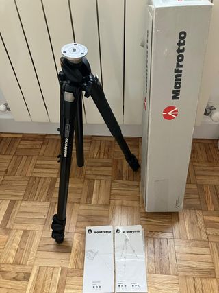 Canon EOS 7D + Lente EF-S 18-135mm