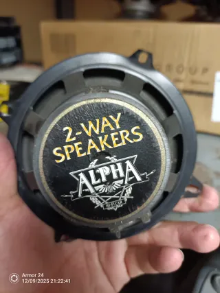 Altavoces para coche negros