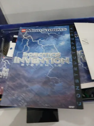 LEGO Mindstorms Robotics Invention System 1.0