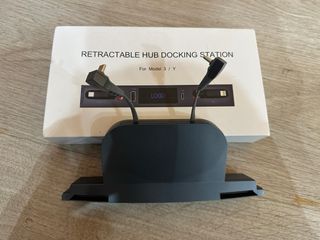 Hub Retráctil 6 en 1 Tesla Model 3/Y (2021-2022)