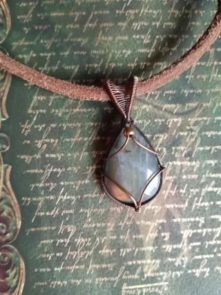 Collana artigianale con Labradorite