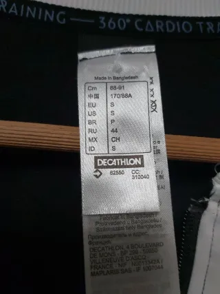 Chándal deportivo blanco y negro