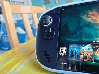 Lenovo Legion Go 3.5TB (32GB RAM, 1TB SSD)