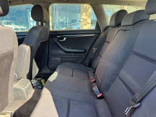 Audi A4 Avant 2003 con Enganche