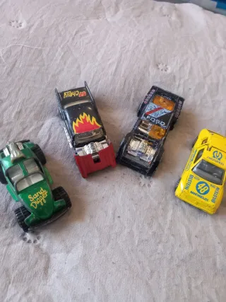 4 modellini Matchbox anni 80