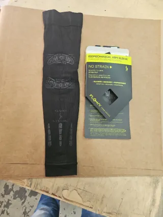 Manguito Floky Solo 1 Talla M/L Negro