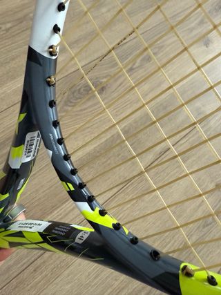 Raqueta de tenis Babolat Pure Aero 100 (poco rota)