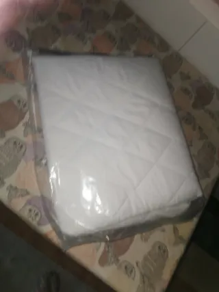 Funda protectora impermeable cama 90