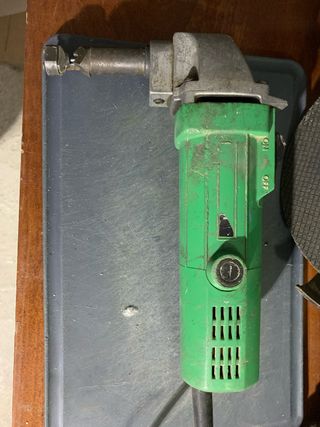 Punzonadora. Hitachi