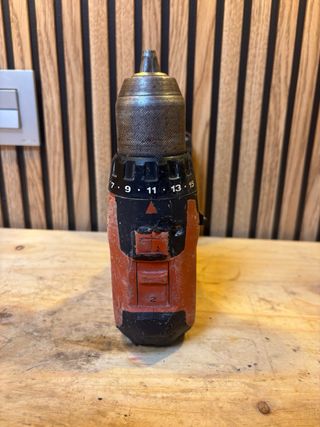 Hilti SF4 con Batería