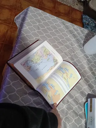 Biblia de estudio Dake.