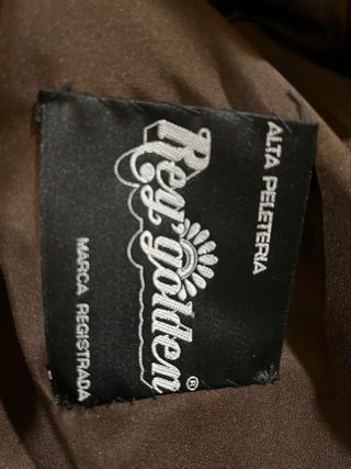 Abrigo de piel marrón