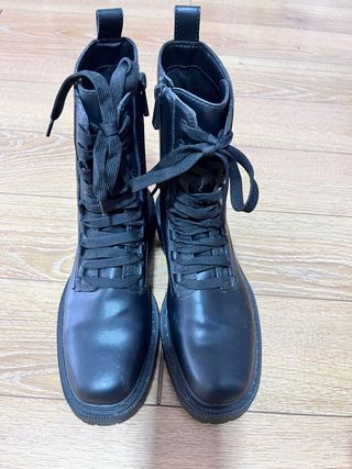 Botines militares con solo una puesta, talla 38