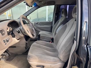 CHRYSLER Grand Voyager LX 2.5 CRD