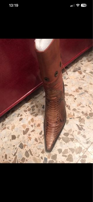 Botas de piel marrones