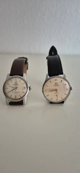 2 Relojes de Pulsera Titus. automaticoy cuerda