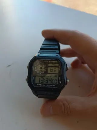 Reloj digital SYNGKE
