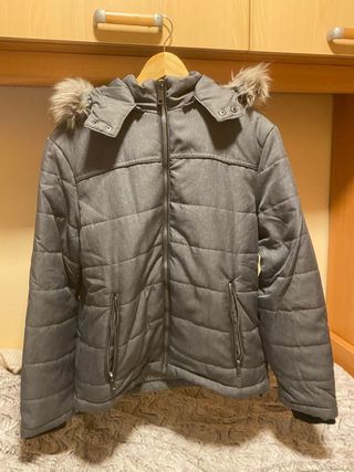 Chaquetón hombre con pelo capucha